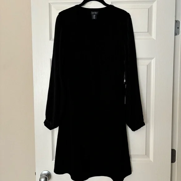Nicole Miller | Dresses | Nicole Miller Knit Dress With Chiffon Pleated  Sleeves Black Size M Nwt | Poshmark